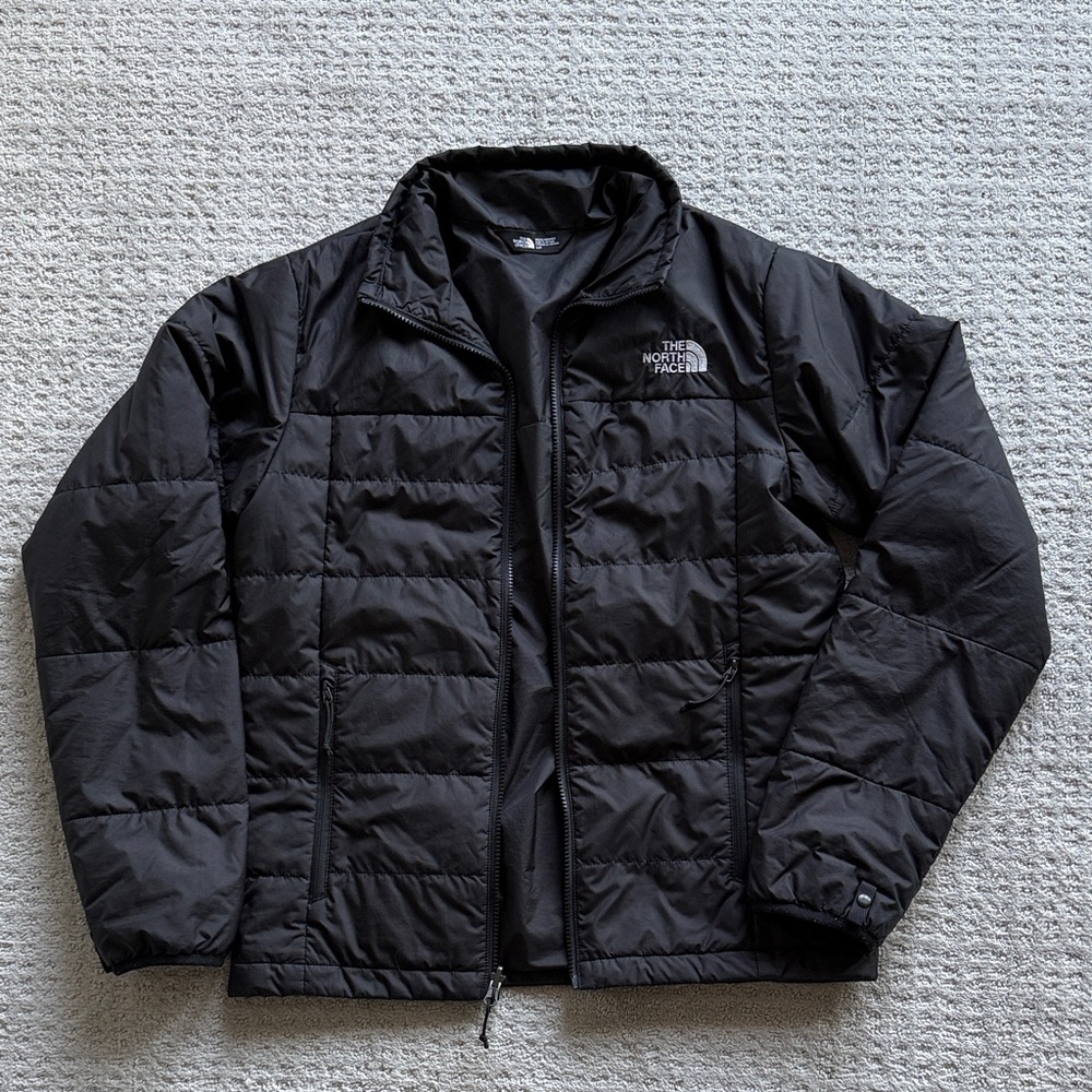 Men’s size small The North Face black puffer Jacket